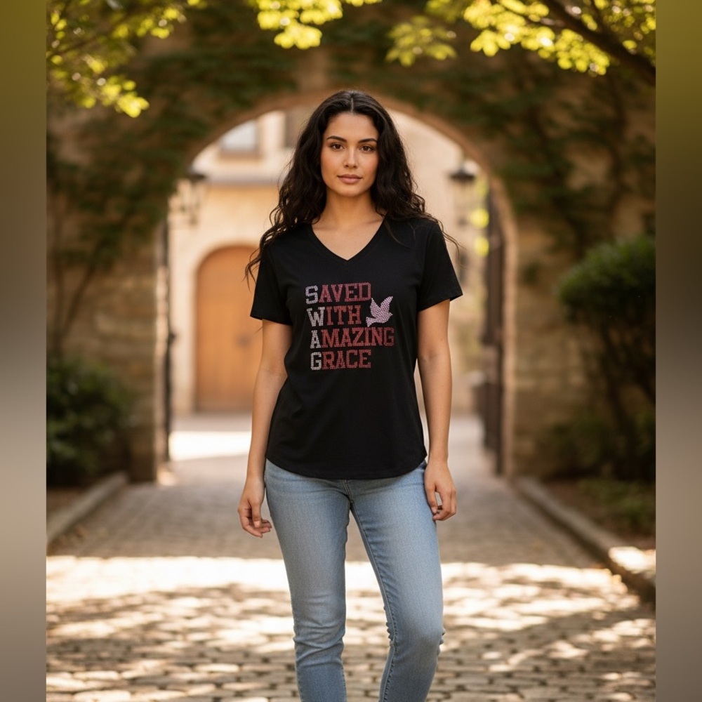 Rhinestone boutique tee’